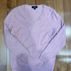 Charter Club Luxury 100% Cashmere V-Neck sweater in pink size L